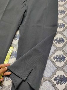 Chic Grey Wide-Leg Trousers