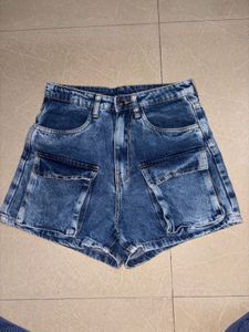 Trendy Blue Denim Cargo Shorts