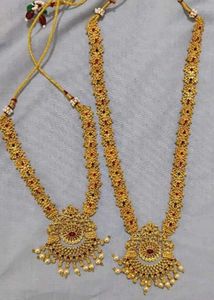 Stunning Traditional Indian Jewellery Set