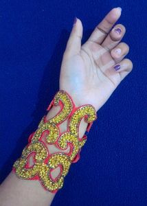 Stone Work Hand Cuff ❣️