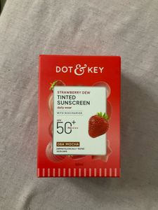 Dot &amp; Key Strawberry Dew Tinted Sunscreen SPF 50+