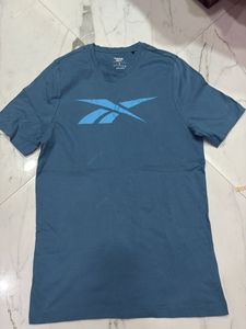 Reebok Men's Graphic T-Shirt