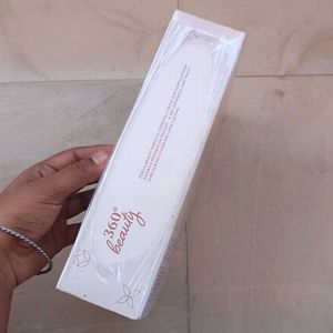 Just Herbs Trendy Beauty Box