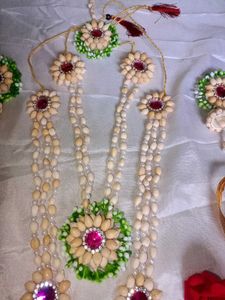 Floral Jewellery Set for Haldi/Mehendi/ baby showe