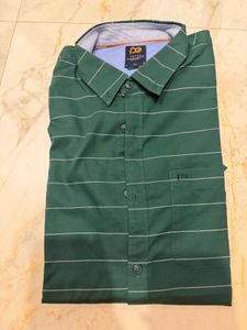 Green stripes t shirt