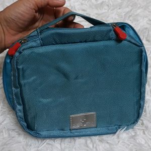 medicine organizer/cosmetic organizer