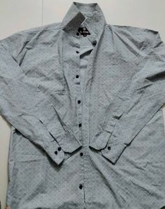 Patterned Casual Shirt in excellent condition