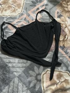 Black Sleeveless Top