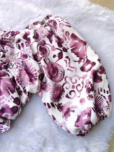 Chic Puff Sleeve Crop Top