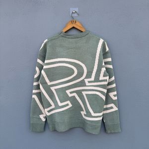 Stylish Green Graphic Print Sweater