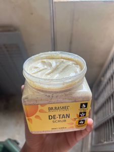 Dr. Rashel De-Tan Scrub 380ml