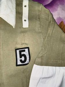 RARE 2000's FOOTBALL T-SHIRT