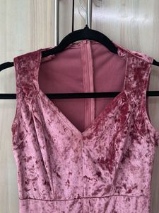 Its a nice party dress
