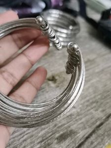 set of 2 Unique Bracelet