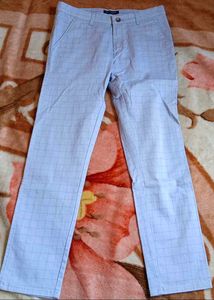 Light 🩶 Plaid Casual Pants