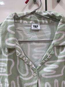 Pastel Crop Abstract Print Button-Up Shirt