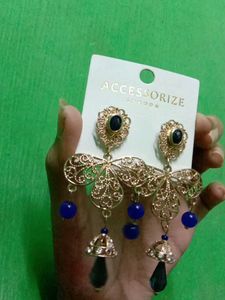 Accessorize London Dangle Earrings