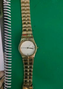 Titan UNISEX Gold Watch (ORIGINAL VINTAGE W