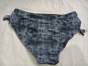 Stylish Bikini🤎 Bottom with Tie-Up Sides