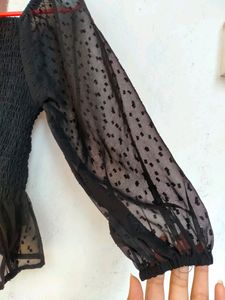 😍🖤🌸Trending Black Full Sleeves Top...