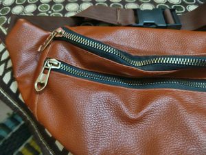 Hip Brown Waist Bag✨🤎