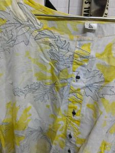 Yellow &amp; White Leaf Print Kurta