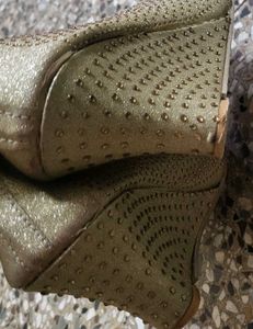 Golden Dhiman Heels Bellies