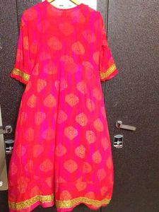 Beautifull round kurti♥️