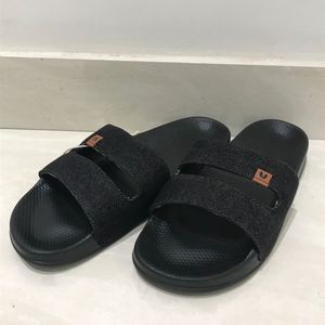 Stylish Black Slides