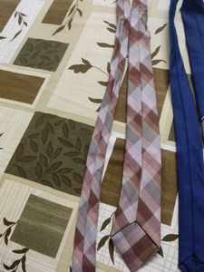Bundle of 4 Men's Ties