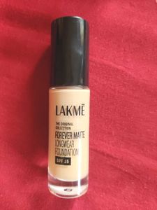 Lakme Forever Matte Foundation