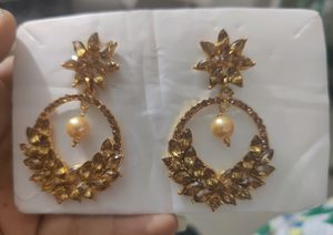 Earings For Women's .Like New. Good Condition.