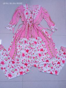 Beautiful Pink Floral Kurta Set
