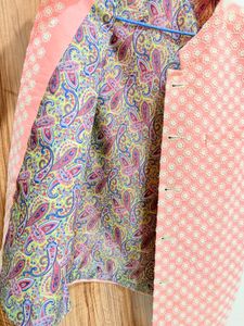 Peach Floral Sleeveless Waistcoat(M-L size)