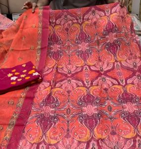 Vibrant Paisley Print Kurta Set