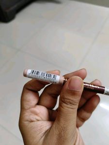 Maybelline lip liner let's bounce