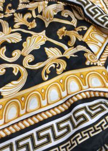 Elegant Black &amp; Gold Baroque Scarf