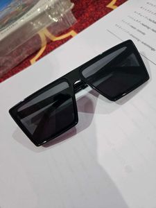 EYMEN Unisex Black Square Sunglasses