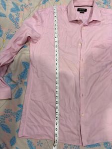 Men's Pink Long Sleeve Button-Up Shirt