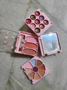 Mini Makeup Kit