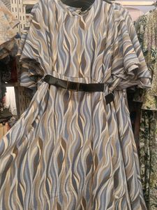 Stylish Printed Dress with Belt
