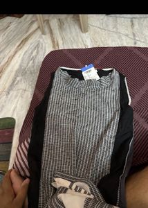 Sleeveless Printed Kurta Unused with tag