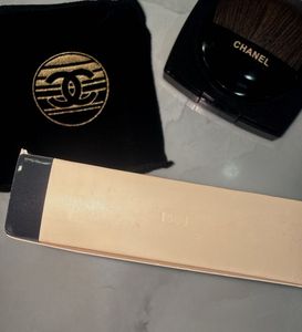 Chanel Les Beiges Healthy Golden Glow Powder
