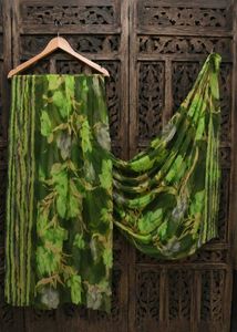 Vibrant Floral Print Green colour Dupptta 💚