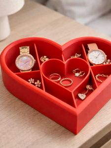 Rose Heart Jewelry Box – Signature Collection