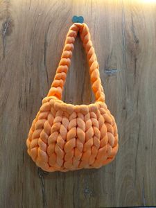 Chunky Knit Shoulder Bag✨