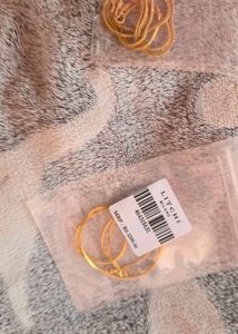 2 Elegant Gold-Tone chains