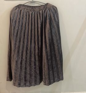 Pleated Midi Skirt