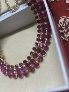 Elegant Magenta &amp; Crystal Necklace