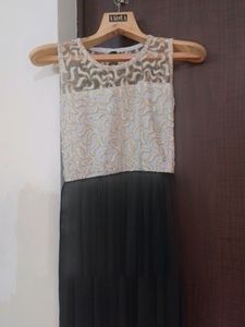 Beautiful Long Gown Discount Offer